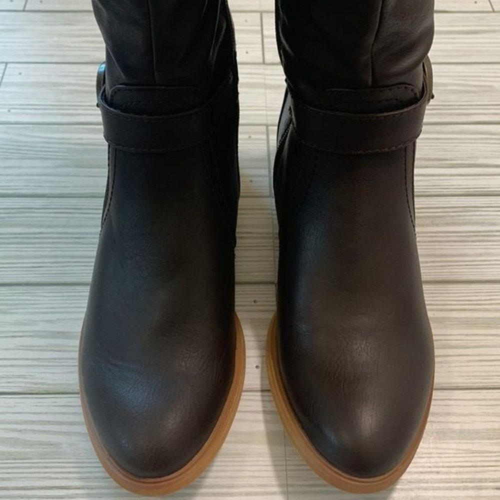 BareTraps woman’s mid shaft boots size 7.5 - Picture 3 of 11